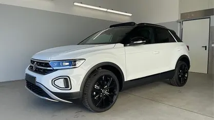 Gebraucht 2025 VW T-Roc IQ Drive SUV | 37.480 € (Superpreis)