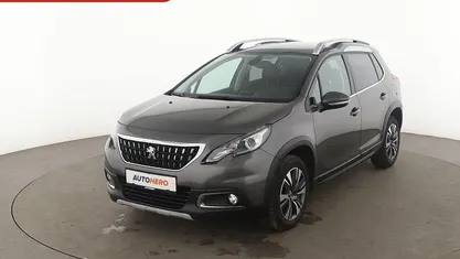 Grau Gebraucht 2019 Peugeot 2008 Allure SUV | 15.480 € (Fairer Preis)