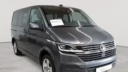 Gebraucht VW Multivan Comfortline 204 PS (150 kW) 2022 Indiumgrau metallic Van / Kleinbus