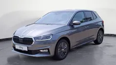 Grau Gebraucht 2024 Skoda Fabia Selection Limousine | 22.360 € (Fairer Preis)
