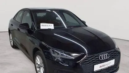 Gebraucht Audi A3 Ambiente 150 PS (110 kW) 2022 Brillantschwarz Limousine