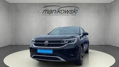 Gebraucht VW Tiguan Highline 160 PS (117 kW) 2023 Schwarz SUV