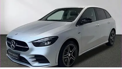 Gebraucht Mercedes B250e AMG 218 PS (160 kW) 2020 Van / Kleinbus