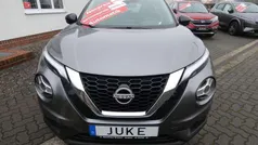 Gun metallic (m) Gebraucht 2024 Nissan Juke Acenta SUV | 20.990 € (Fairer Preis)