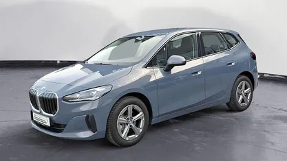 Gebraucht BMW 220 Active Tourer 156 PS (114 kW) 2025 Van / Kleinbus