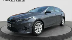 Pentametal metallic Gebraucht 2023 Kia Ceed Vision Limousine | 22.790 € (Guter Preis)