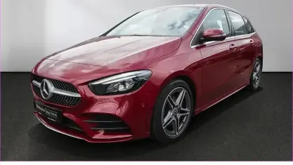 Gebraucht Mercedes B200 AMG 163 PS (119 kW) 2022 Rot Kleinwagen