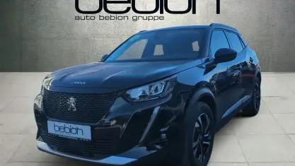 Gebraucht Peugeot e-2008 Allure 100 kW (136 PS) 2022 Schwarz SUV