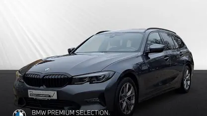 Gebraucht BMW 320 Sport Line 190 PS (139 kW) 2021 Mineralgrau metallic Kombi
