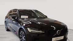 Gebraucht 2024 Volvo V60 Plus Kombi | 37.790 € (Guter Preis)