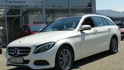 Gebraucht Mercedes C180 Avantgarde 156 PS (114 kW) 2017 Weiß