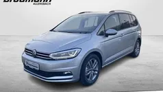 Gebraucht 2024 VW Touran Comfortline Van / Kleinbus | 38.850 € (Fairer Preis)