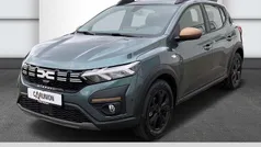 Zedergrün Neu 2024 Dacia Sandero Extreme Kleinwagen | 19.480 € (Fairer Preis)