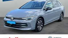Grau (mondsteingrau) Gebraucht 2024 VW Golf VIII Goal Kombi | 30.691 € (Superpreis)