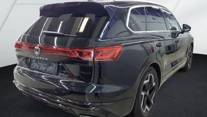 Gebraucht VW Touareg R-line 231 PS (169 kW) 2025 Schwarz SUV