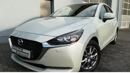 Weiß Gebraucht 2021 Mazda 2 Exclusive-Line Limousine | 16.999 € (Fairer Preis)