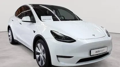Gebraucht Tesla Model Y 378 kW (514 PS) 2023 Pearl white multicoat SUV