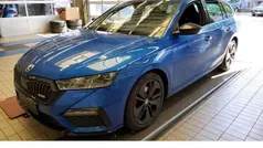 Blau Gebraucht 2023 Skoda Octavia RS Kombi | 32.991 € (Fairer Preis)
