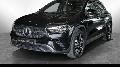 Gebraucht Mercedes GLA200 Edition 163 PS (119 kW) 2025 Kosmosschwarz metallic SUV