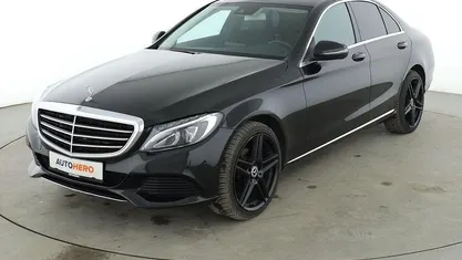 Używany Mercedes C180 Exclusive 156 KM (114 kW) 2017 Czarny Sedan/Limuzyna