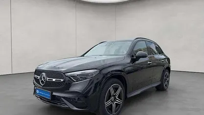 Schwarz Gebraucht 2025 Mercedes GLC220 AMG SUV | 61.800 € (Fairer Preis)