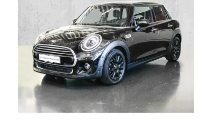 Gebraucht Mini Cooper 136 PS (100 kW) 2020 Midnight black Kleinwagen