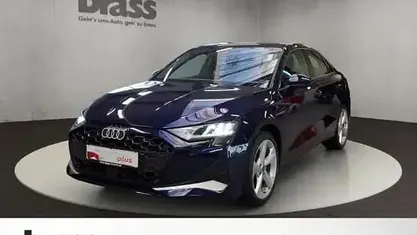 Gebraucht Audi A3 Ambiente 150 PS (110 kW) 2025 Navarrablau metallic Limousine