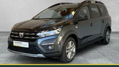 Kometengrau Gebraucht 2022 Dacia Jogger Comfort Van / Kleinbus | 19.690 € (Fairer Preis)