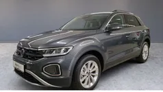 Blau Neu 2025 VW T-Roc Life SUV | 27.990 € (Superpreis)