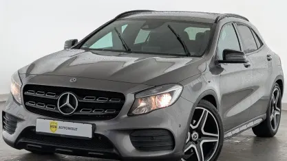 Brugt Mercedes GLA180 AMG line 122 HK (89 kW) 2018 Grå SUV