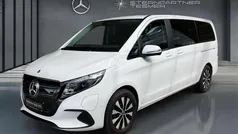 Arktikweiß Gebraucht 2024 Mercedes EQV300 Van / Kleinbus | 49.888 € (Fairer Preis)