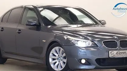 Gebraucht BMW 550 M Sport 367 PS (269 kW) 2007 Grau Limousine