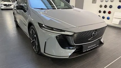 Gebraucht 2025 Mazda 6e Takumi-Line Limousine | 38.590 € (Guter Preis)