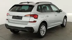 Brillant silber metallic Neu 2025 Skoda Kamiq Selection SUV | 25.495 € (Fairer Preis)