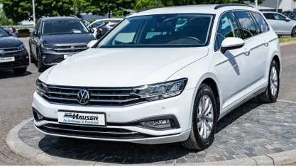 Gebraucht VW Passat Business 150 PS (110 kW) 2024 Weiss Kombi