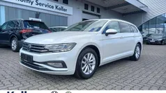 Weiß Gebraucht 2022 VW Passat Kombi | 27.370 € (Fairer Preis)