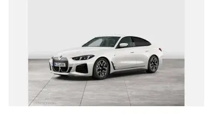 Gebraucht BMW i4 Sport Line 250 kW (340 PS) 2025 Weiß Limousine