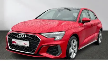Käytetty Audi A3 S-Line 150 HP (110 kW) 2023 Punainen Sedan