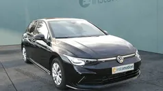 Schwarz Gebraucht 2024 VW Golf VIII R-line Limousine | 28.940 € (Guter Preis)