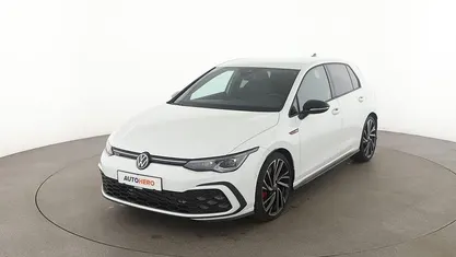 Weiß Gebraucht 2024 VW Golf VIII GTI Limousine | 32.200 € (Fairer Preis)