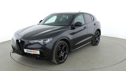 Käytetty Alfa Romeo Stelvio Competizione 280 HP (205 kW) 2023 Musta Katumaasturi