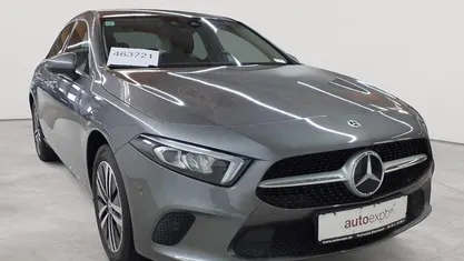 Gebraucht Mercedes A250 Progressive 160 PS (117 kW) 2022 Limousine