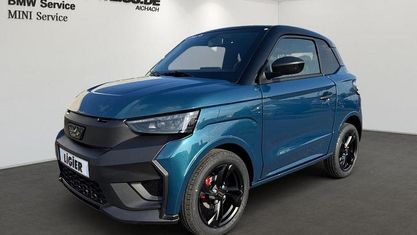Nuova Ligier JS50 2026 Blu Utilitaria