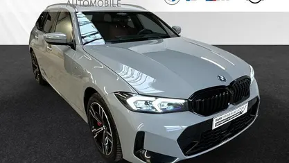 Gebraucht 2024 BMW 330e M Sport Kombi | 50.500 € (Fairer Preis)