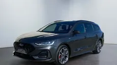 Grau Gebraucht 2022 Ford Focus ST-Line Kombi | 20.250 € (Guter Preis)