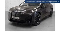 Grau Gebraucht 2023 BMW iX Sport Line SUV | 47.440 € (Fairer Preis)