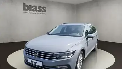 Usata VW Passat Business 150 CV (110 kW) 2023 Grigio Station wagon