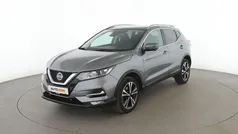 Grau Gebraucht 2020 Nissan Qashqai N-Connecta SUV | 18.680 € (Fairer Preis)