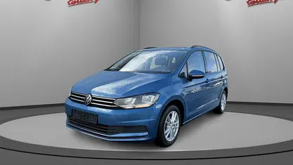 Gebraucht VW Touran Comfortline 150 PS (110 kW) 2020 Caribbean blue metallic Van / Kleinbus