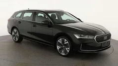 Gebraucht 2024 Skoda Superb Selection Kombi | 40.795 € (Superpreis)